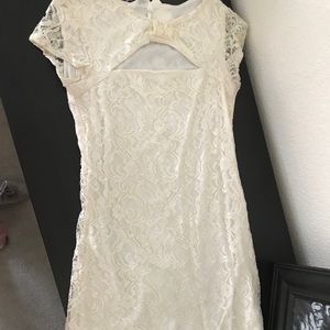 Cream lace bow front short dress